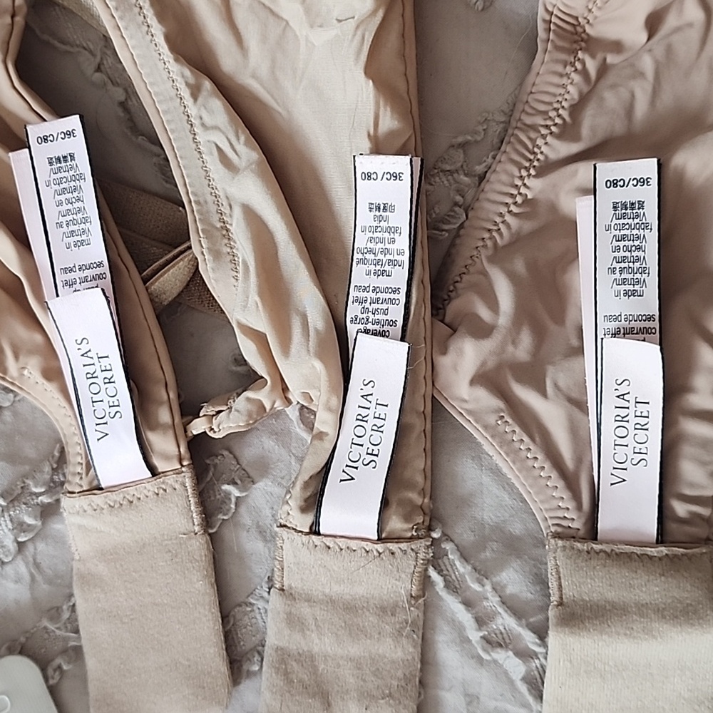 Victorias Secret Bra Bundle - Picture 3 of 5